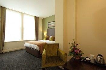 بورنماوث Chalfield Manor Boutique Hotel المظهر الخارجي الصورة